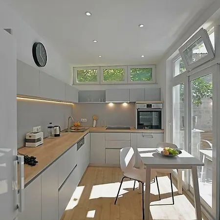 Апартаменты Pupi's Heritage *