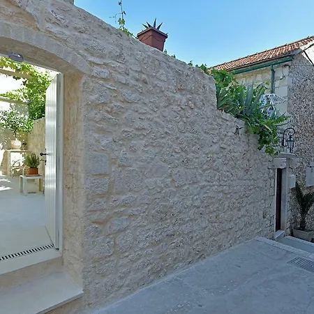 Апартаменты Pupi's Heritage *